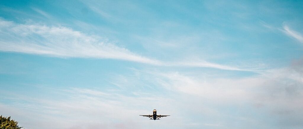 Flying airplane plane landing